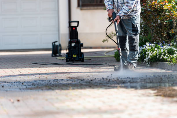 Best Commercial Building Pressure Washing  in Three Rivers, TX