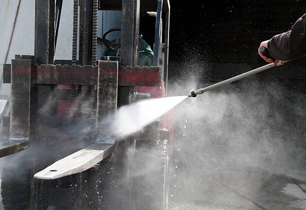 Local Pressure Washing Services in Three Rivers, TX