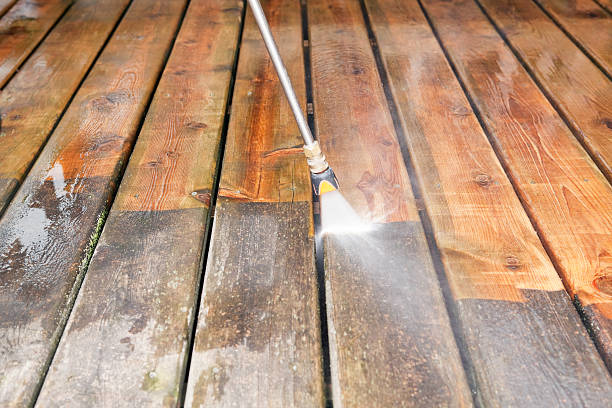 Best Garage Pressure Washing  in Three Rivers, TX