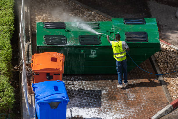Best Garage Pressure Washing  in Three Rivers, TX